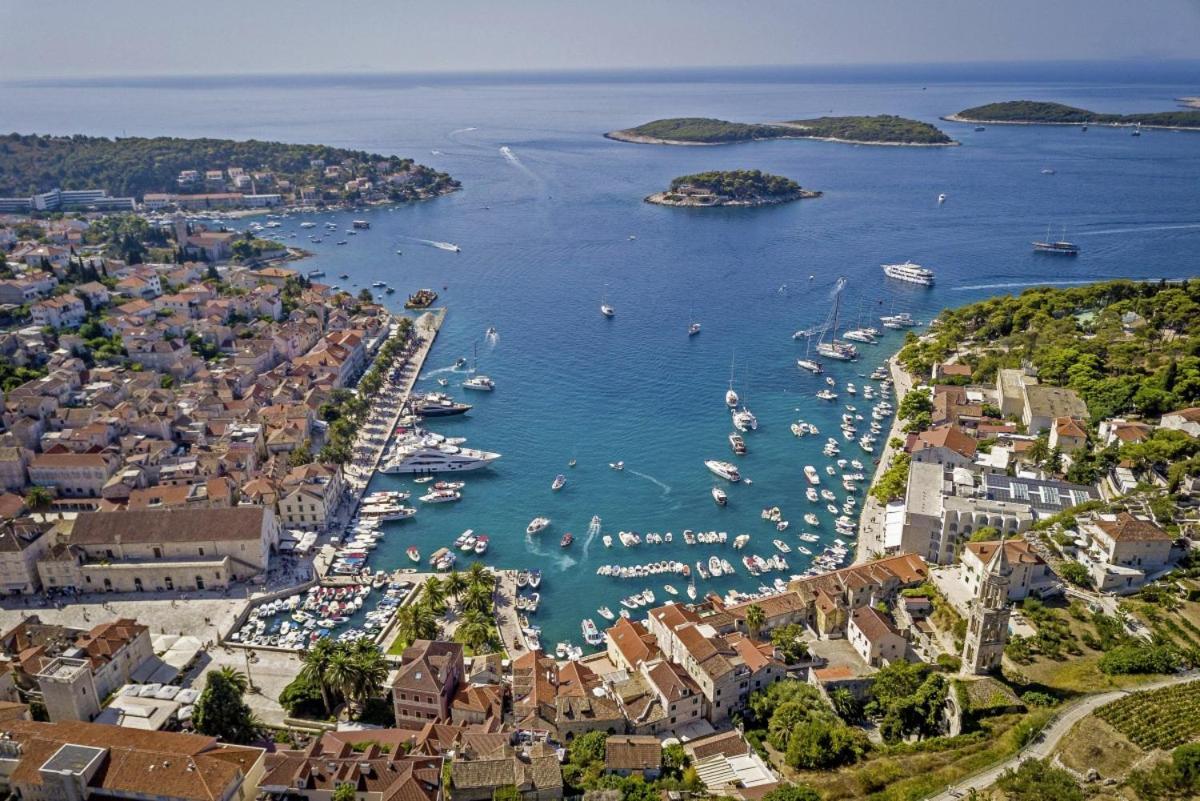 Anna In Hvar * Mittel-Dalmatien Хвар Экстерьер фото